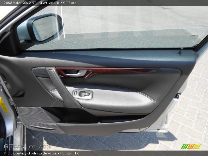 Silver Metallic / Off Black 2008 Volvo S60 2.5T