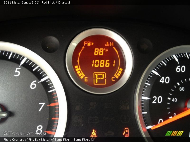 Red Brick / Charcoal 2011 Nissan Sentra 2.0 S