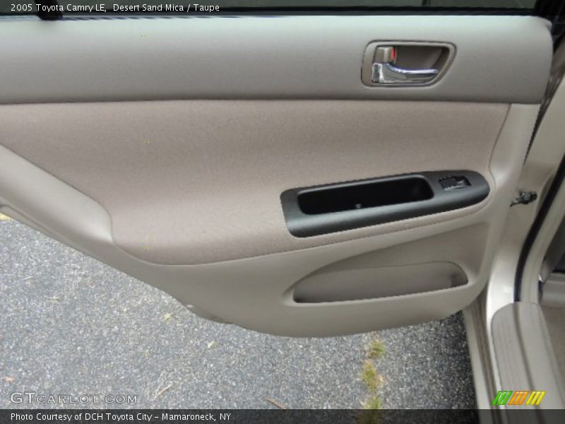 Desert Sand Mica / Taupe 2005 Toyota Camry LE