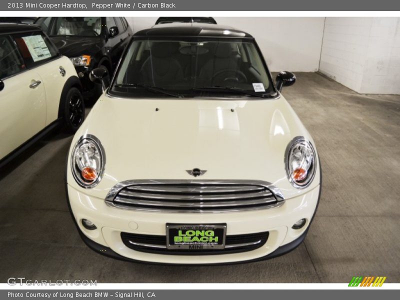 Pepper White / Carbon Black 2013 Mini Cooper Hardtop