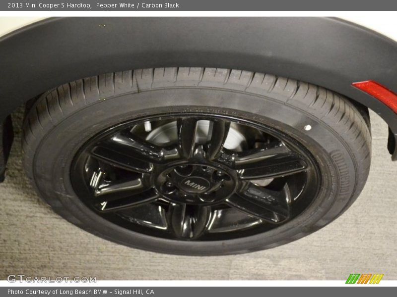 Pepper White / Carbon Black 2013 Mini Cooper S Hardtop