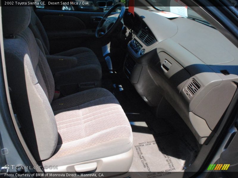 Desert Sand Mica / Oak 2002 Toyota Sienna CE