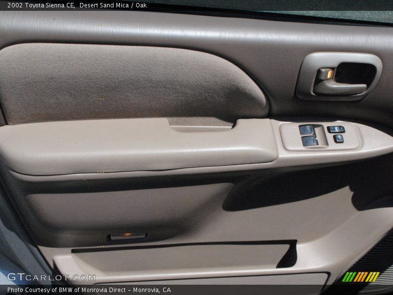 Desert Sand Mica / Oak 2002 Toyota Sienna CE
