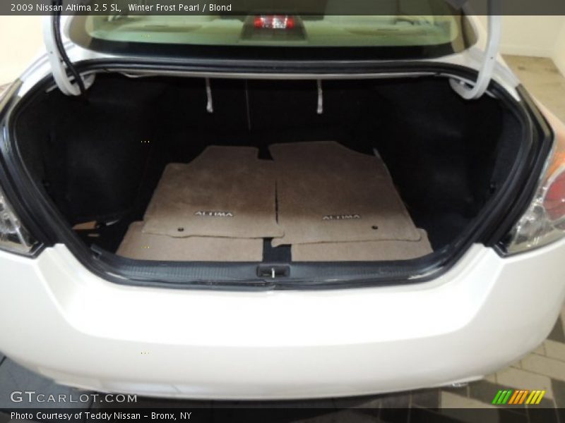 Winter Frost Pearl / Blond 2009 Nissan Altima 2.5 SL