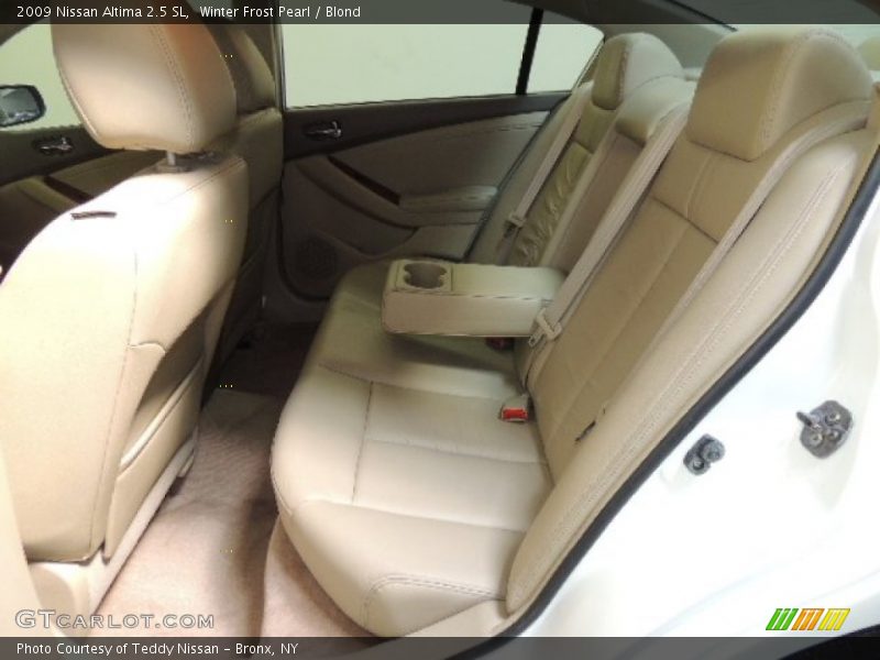 Winter Frost Pearl / Blond 2009 Nissan Altima 2.5 SL
