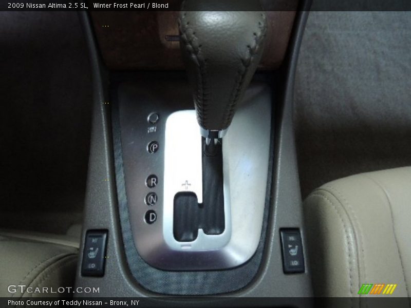 Winter Frost Pearl / Blond 2009 Nissan Altima 2.5 SL