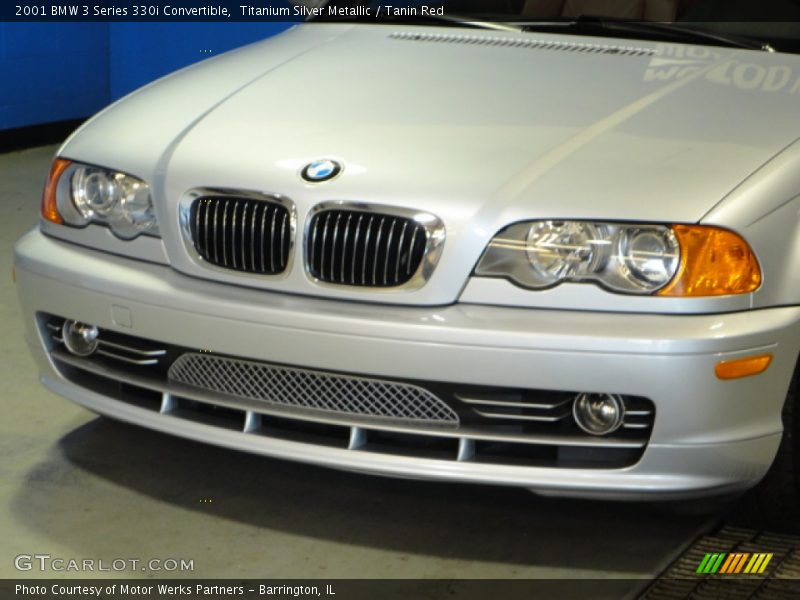 Titanium Silver Metallic / Tanin Red 2001 BMW 3 Series 330i Convertible