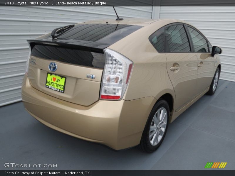 Sandy Beach Metallic / Bisque 2010 Toyota Prius Hybrid III