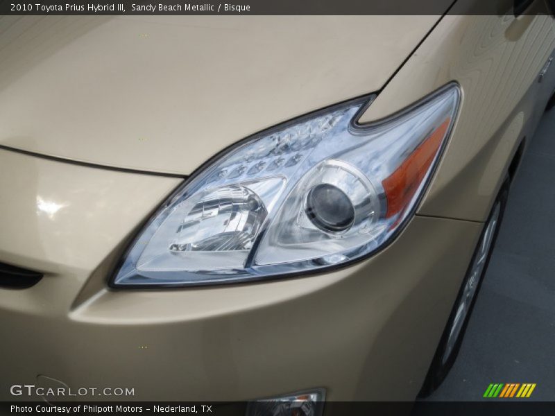 Sandy Beach Metallic / Bisque 2010 Toyota Prius Hybrid III