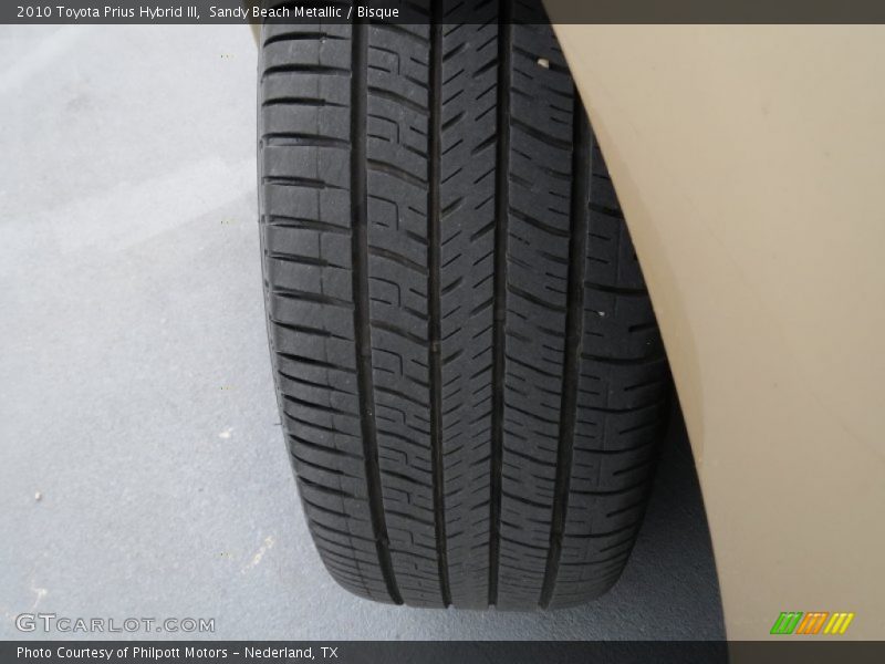 Sandy Beach Metallic / Bisque 2010 Toyota Prius Hybrid III