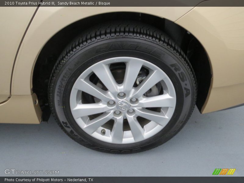 Sandy Beach Metallic / Bisque 2010 Toyota Prius Hybrid III
