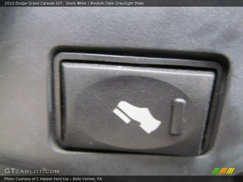 Stone White / Medium Slate Gray/Light Shale 2010 Dodge Grand Caravan SXT