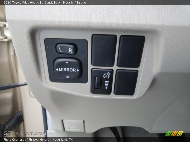 Sandy Beach Metallic / Bisque 2010 Toyota Prius Hybrid III