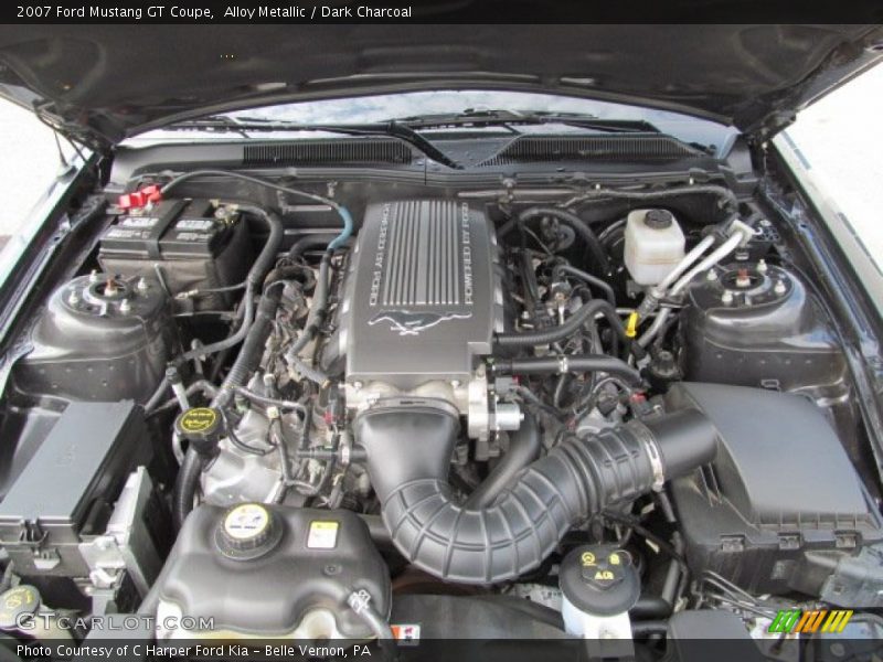  2007 Mustang GT Coupe Engine - 4.6 Liter SOHC 24-Valve VVT V8