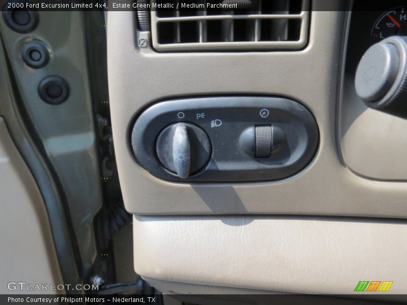 Controls of 2000 Excursion Limited 4x4