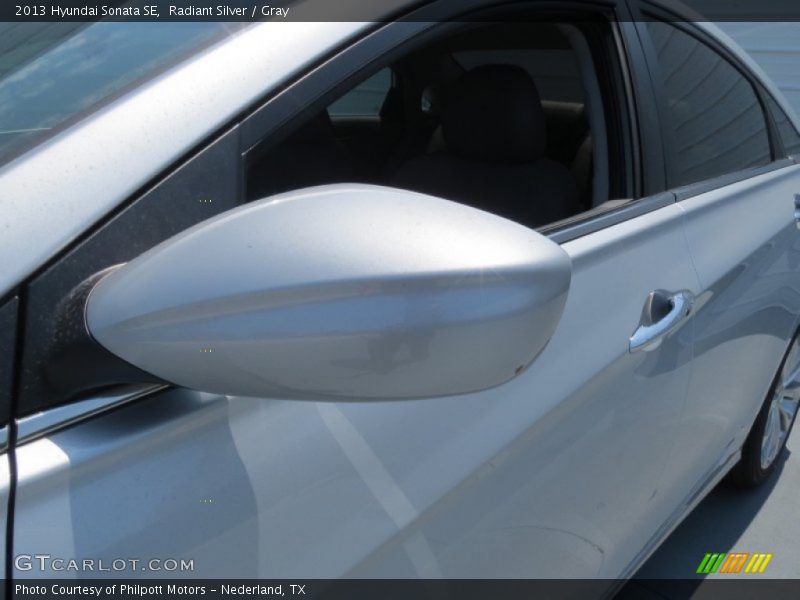 Radiant Silver / Gray 2013 Hyundai Sonata SE
