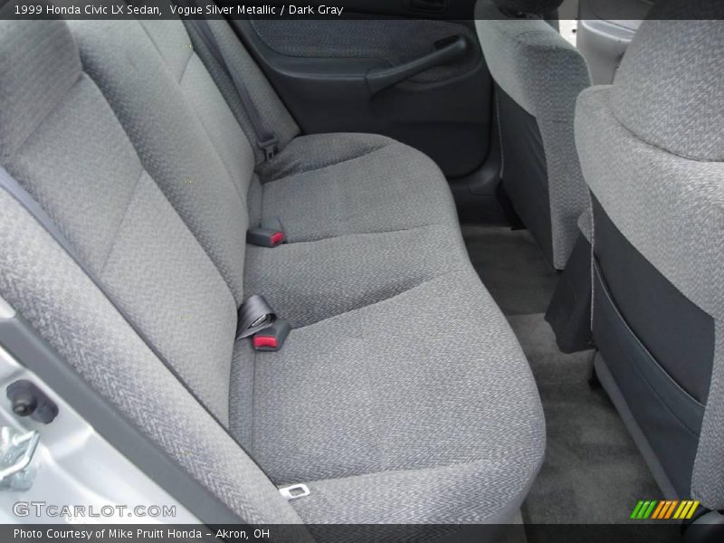 Vogue Silver Metallic / Dark Gray 1999 Honda Civic LX Sedan