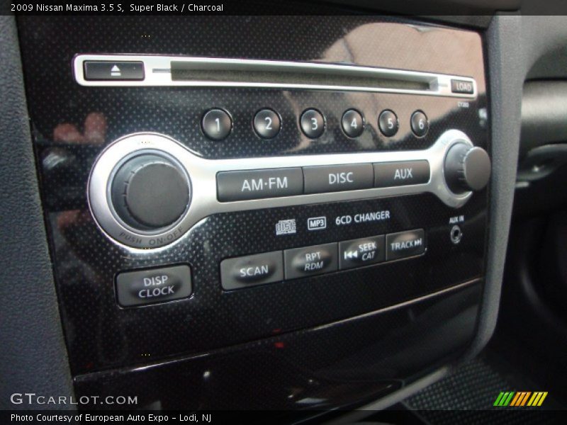 Super Black / Charcoal 2009 Nissan Maxima 3.5 S
