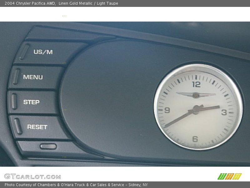 Linen Gold Metallic / Light Taupe 2004 Chrysler Pacifica AWD