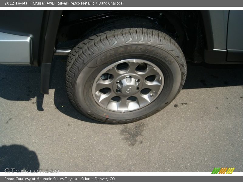 Silver Fresco Metallic / Dark Charcoal 2012 Toyota FJ Cruiser 4WD