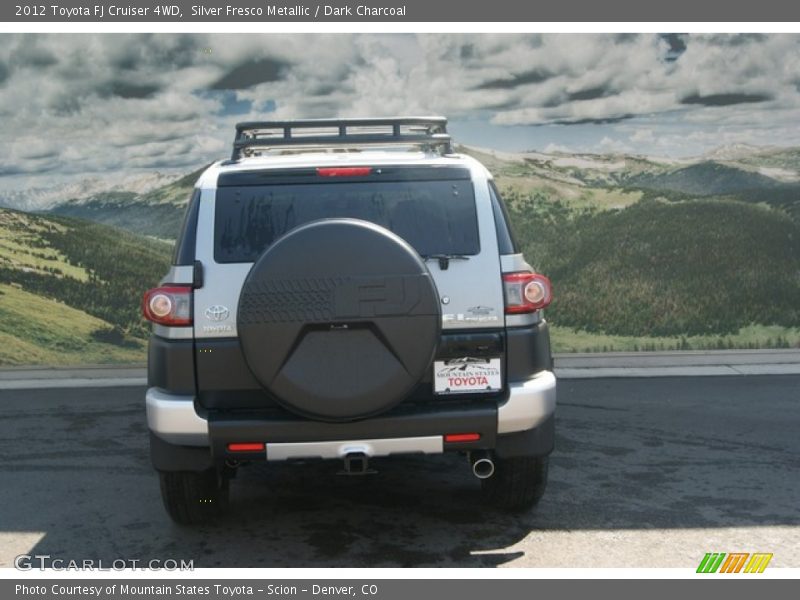 Silver Fresco Metallic / Dark Charcoal 2012 Toyota FJ Cruiser 4WD
