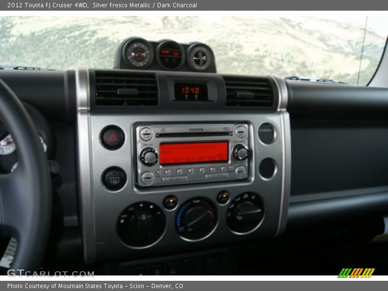 Silver Fresco Metallic / Dark Charcoal 2012 Toyota FJ Cruiser 4WD