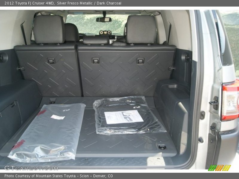 Silver Fresco Metallic / Dark Charcoal 2012 Toyota FJ Cruiser 4WD