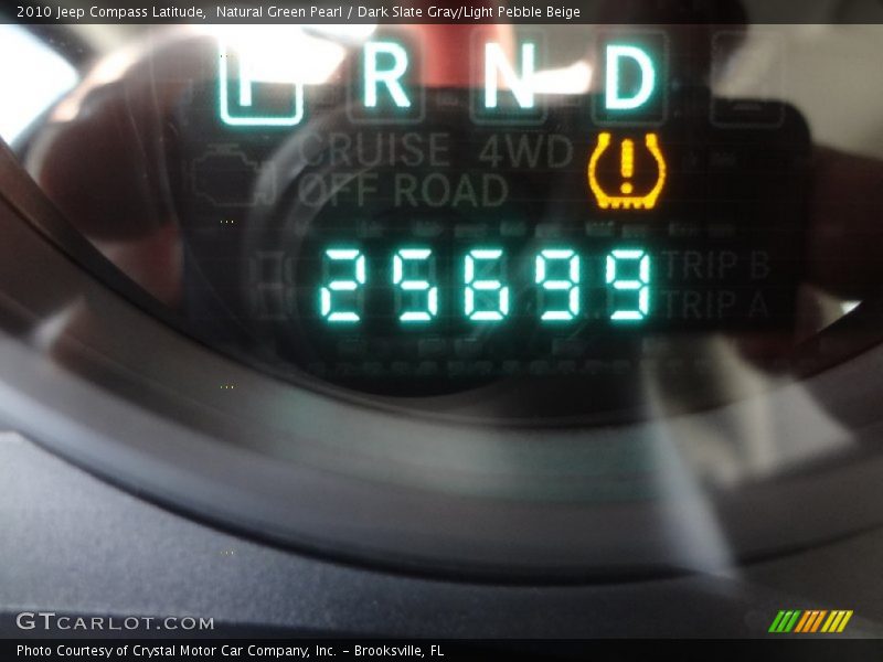 Natural Green Pearl / Dark Slate Gray/Light Pebble Beige 2010 Jeep Compass Latitude