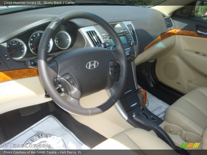 Ebony Black / Camel 2009 Hyundai Sonata SE