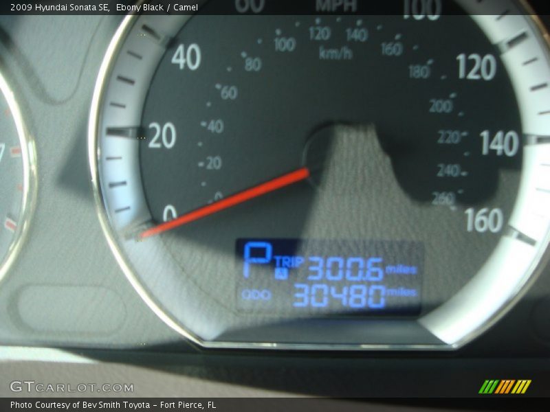 Ebony Black / Camel 2009 Hyundai Sonata SE