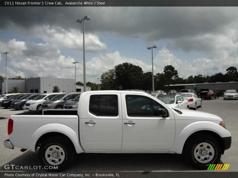Avalanche White / Steel 2011 Nissan Frontier S Crew Cab