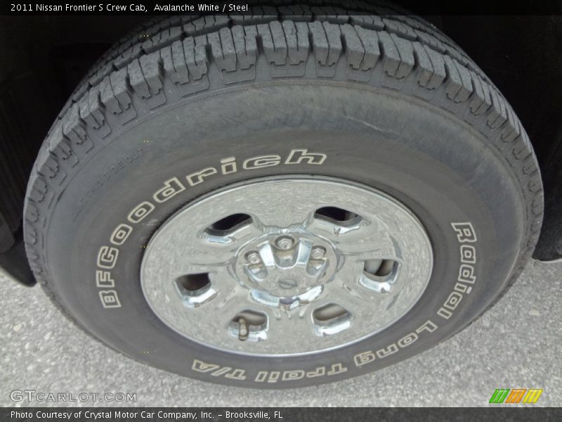 Avalanche White / Steel 2011 Nissan Frontier S Crew Cab