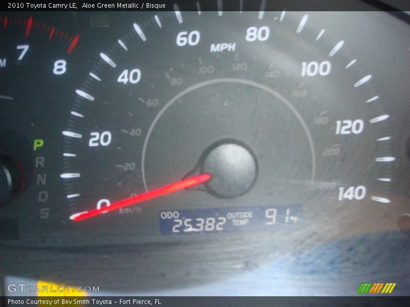 Aloe Green Metallic / Bisque 2010 Toyota Camry LE