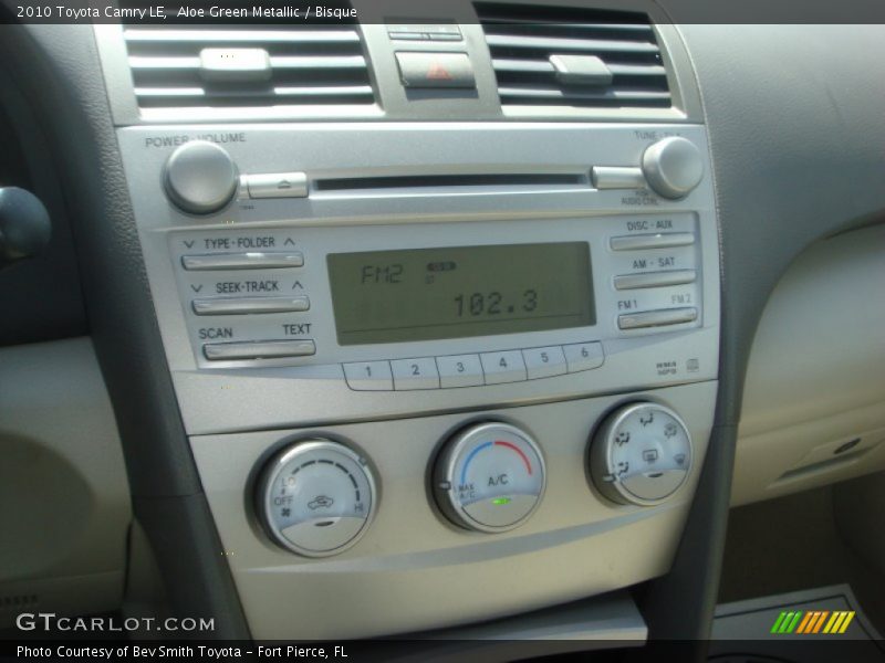 Aloe Green Metallic / Bisque 2010 Toyota Camry LE