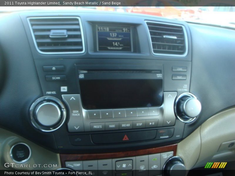 Sandy Beach Metallic / Sand Beige 2011 Toyota Highlander Limited