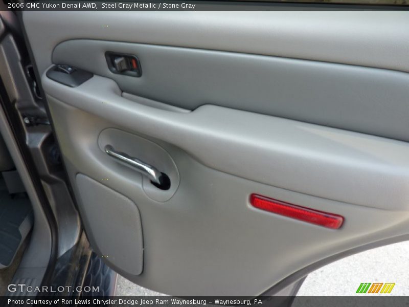 Steel Gray Metallic / Stone Gray 2006 GMC Yukon Denali AWD