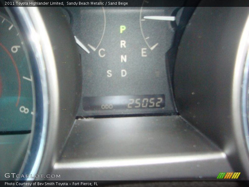 Sandy Beach Metallic / Sand Beige 2011 Toyota Highlander Limited