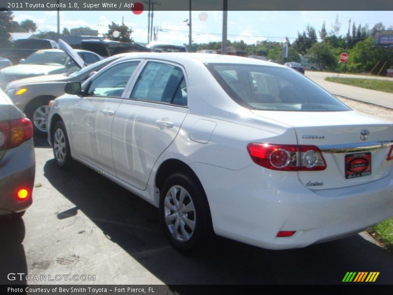 Super White / Ash 2011 Toyota Corolla 1.8