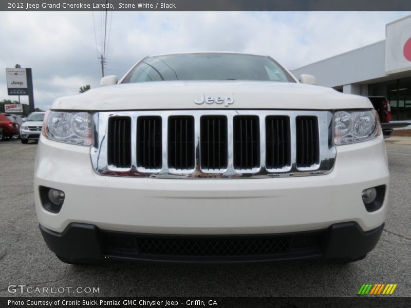 Stone White / Black 2012 Jeep Grand Cherokee Laredo