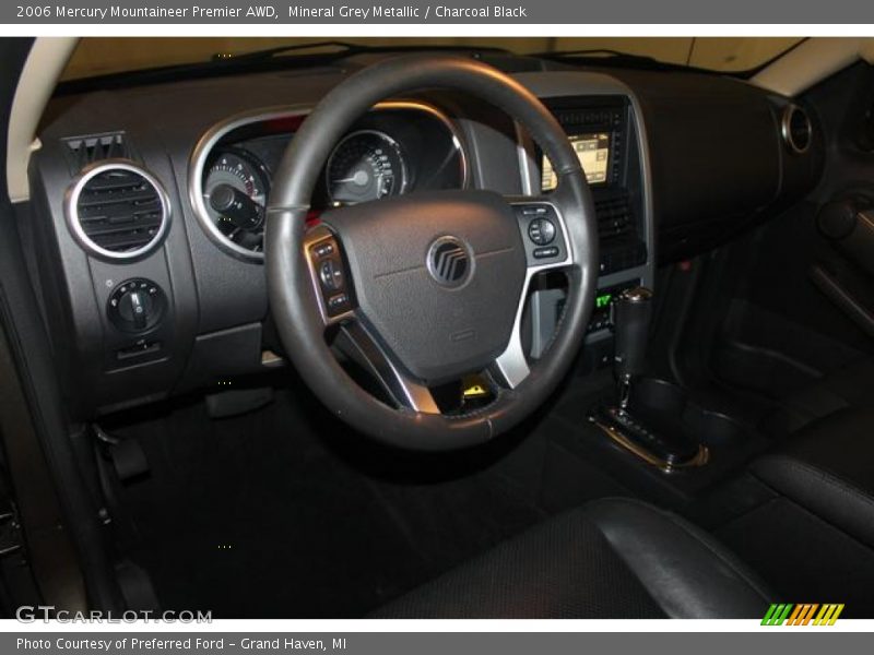 Mineral Grey Metallic / Charcoal Black 2006 Mercury Mountaineer Premier AWD