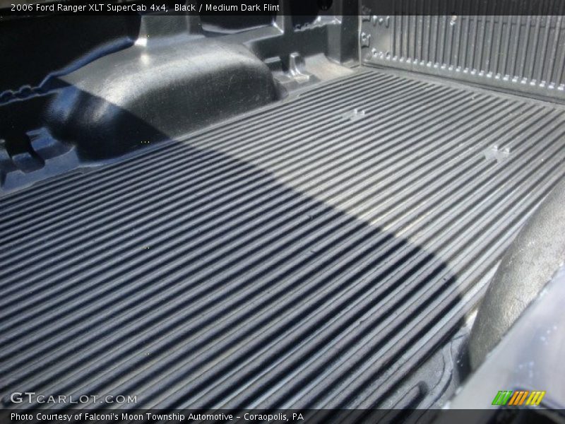 Black / Medium Dark Flint 2006 Ford Ranger XLT SuperCab 4x4