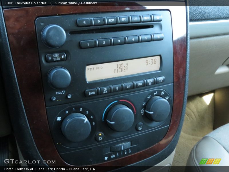 Summit White / Cashmere 2006 Chevrolet Uplander LT