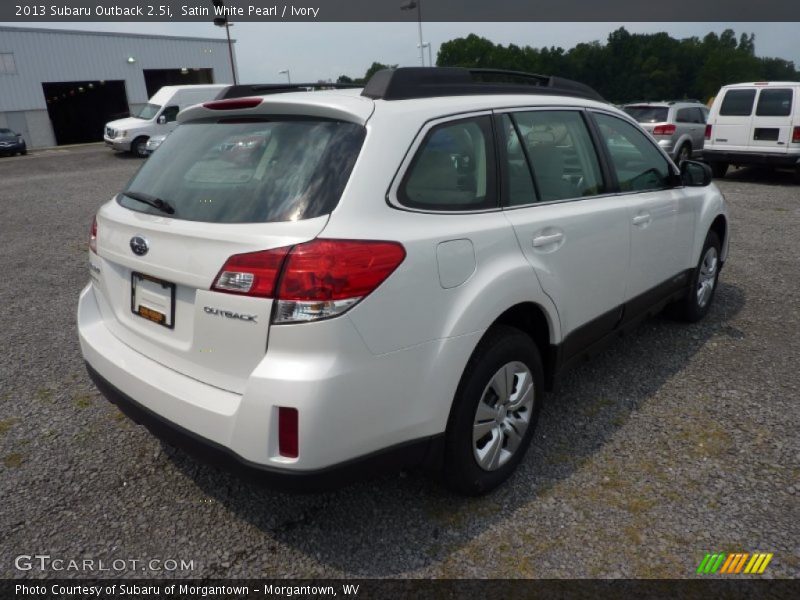 Satin White Pearl / Ivory 2013 Subaru Outback 2.5i