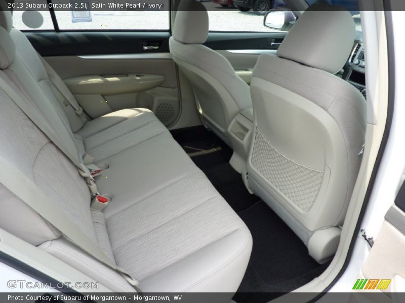 Satin White Pearl / Ivory 2013 Subaru Outback 2.5i