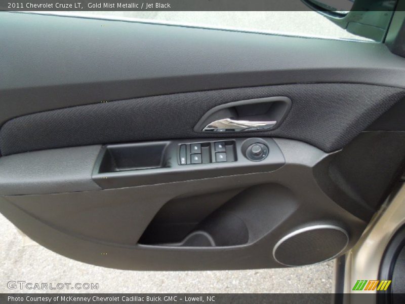 Gold Mist Metallic / Jet Black 2011 Chevrolet Cruze LT
