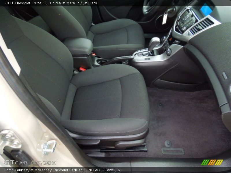 Gold Mist Metallic / Jet Black 2011 Chevrolet Cruze LT