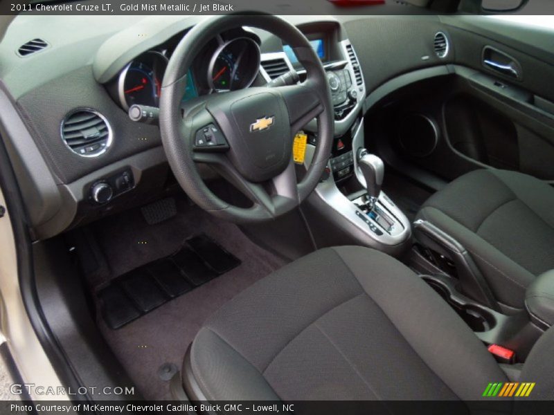 Gold Mist Metallic / Jet Black 2011 Chevrolet Cruze LT