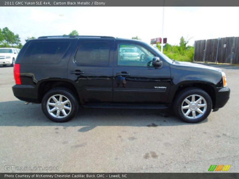 Carbon Black Metallic / Ebony 2011 GMC Yukon SLE 4x4