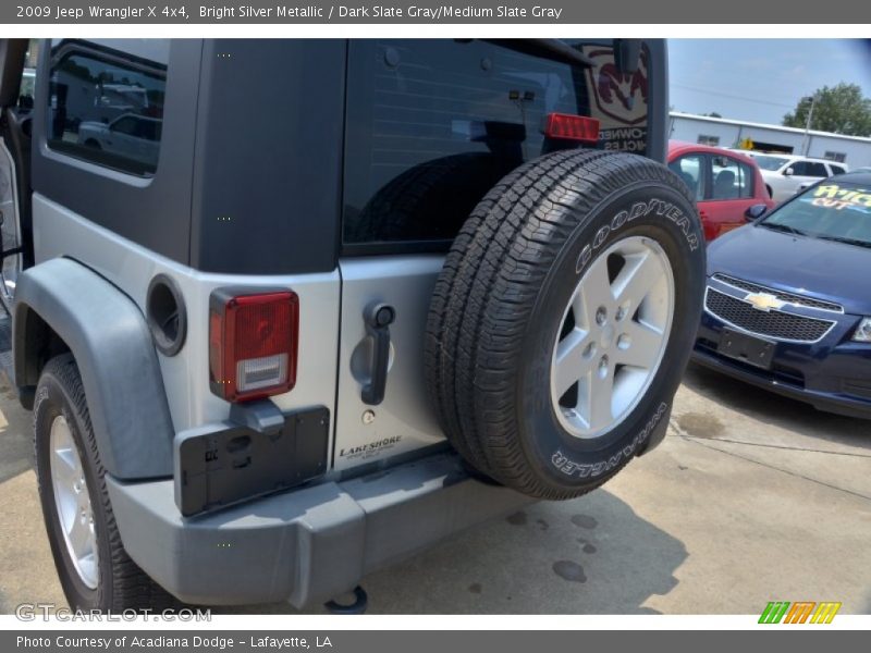 Bright Silver Metallic / Dark Slate Gray/Medium Slate Gray 2009 Jeep Wrangler X 4x4