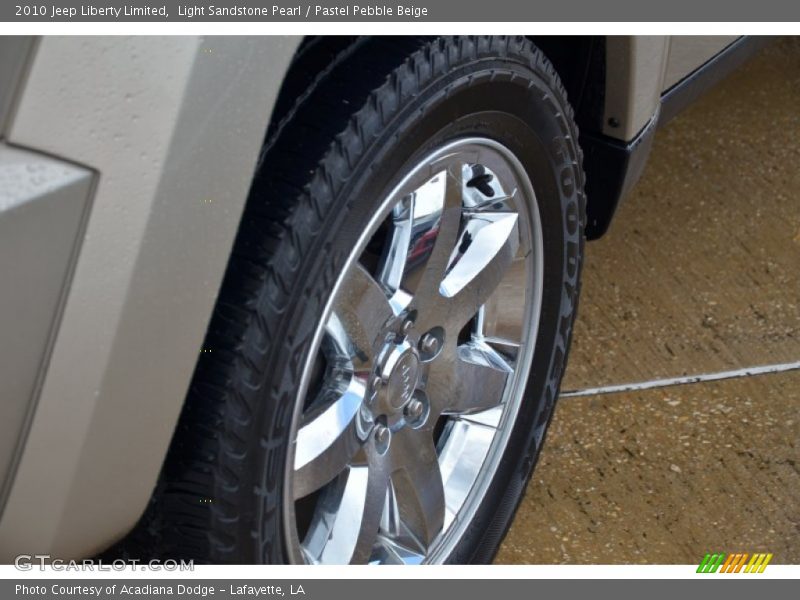 Light Sandstone Pearl / Pastel Pebble Beige 2010 Jeep Liberty Limited